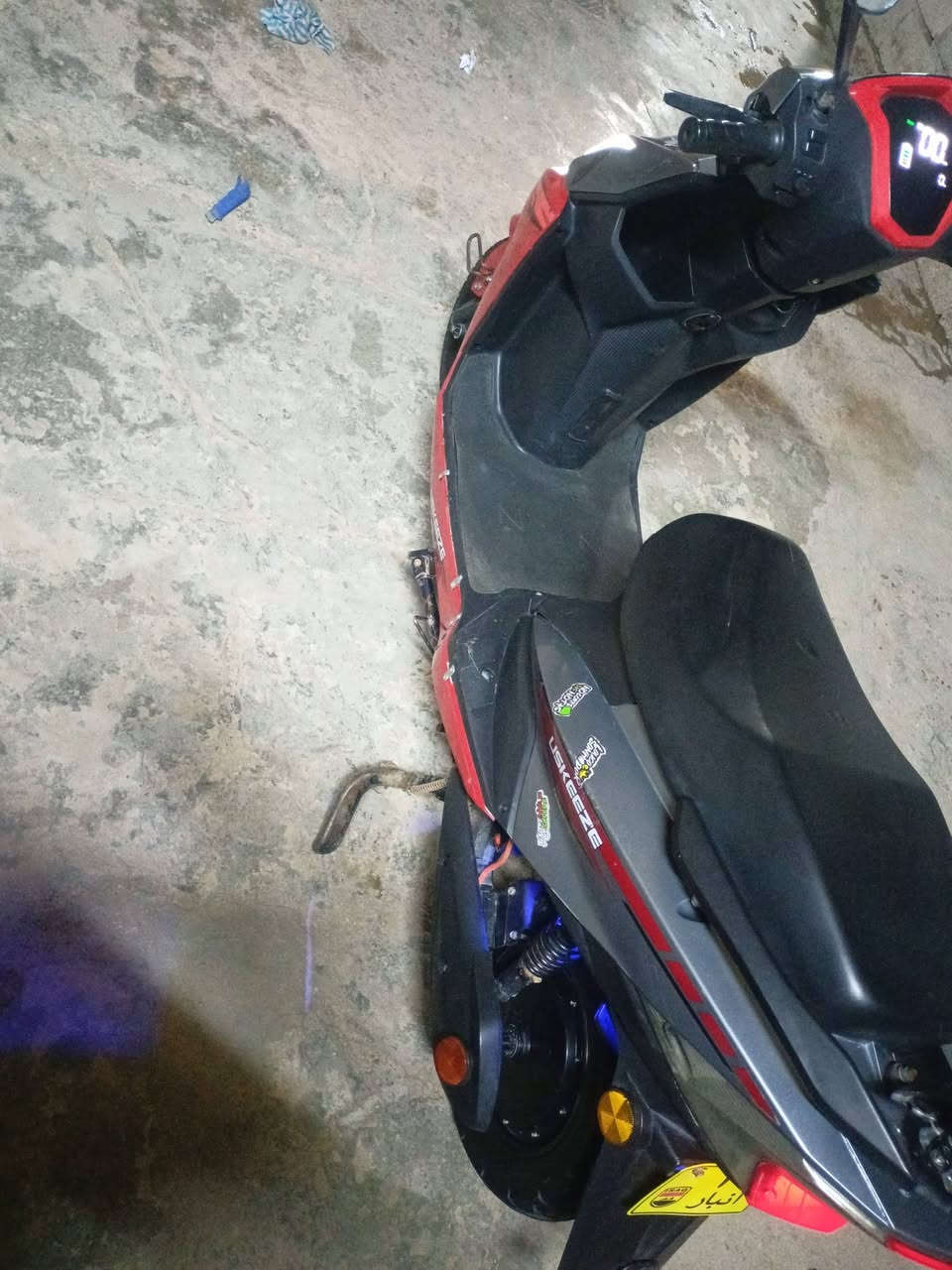 سلام عليكم عندي ماطور شحن للبيع
كلشي شغال مكفول بطاريات عل فحص كهربائية مكفوله 
نضافه كدام عينك سعر 450بي مجال قليل رقم ***********
