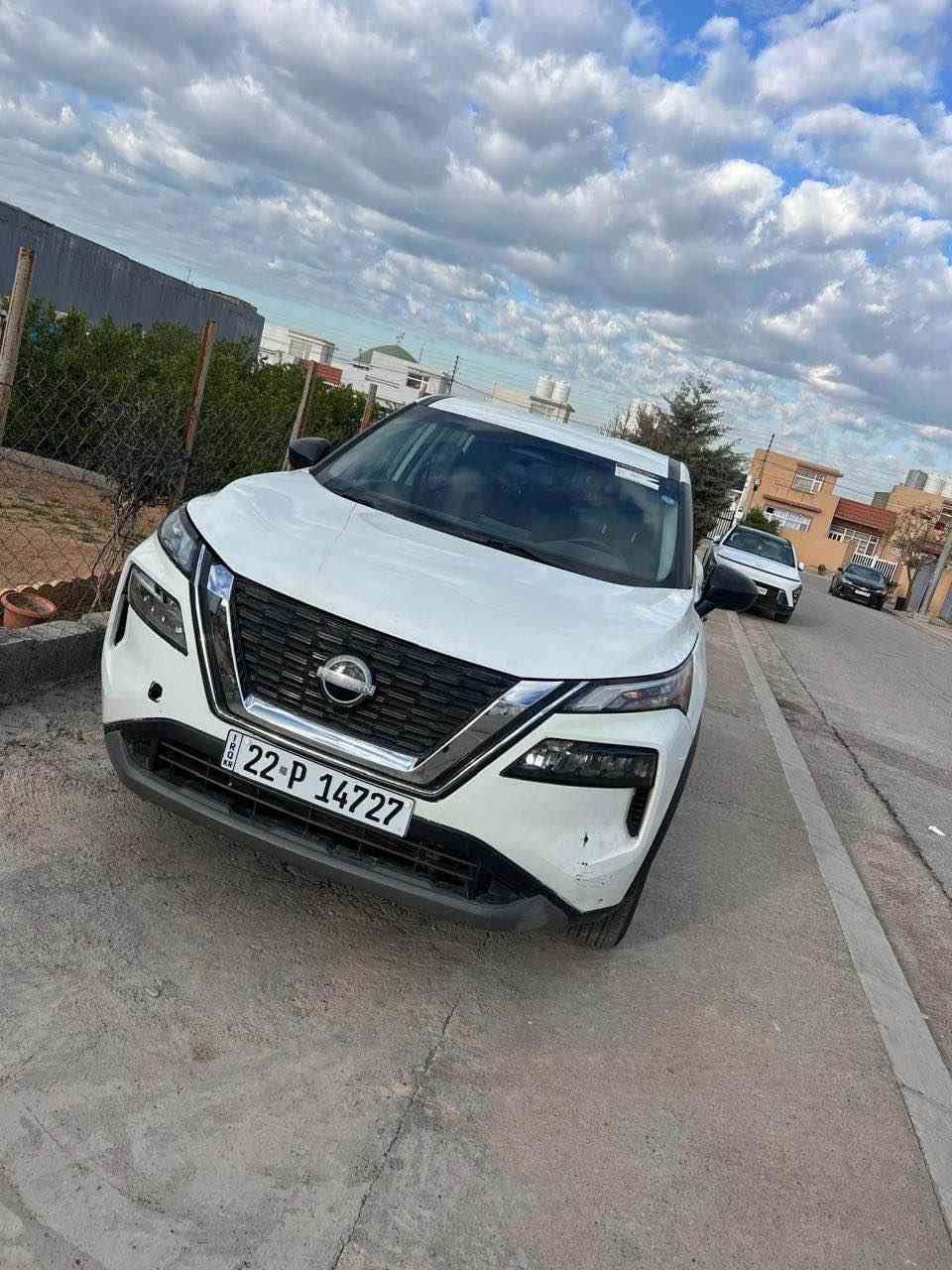 ئەم نیسان رؤگە 2023 3 پستنەمان هەیە بؤ فرؤشتنە رەقەم هەولیرە گیر و مەکینەی بەشەرتە تەبرید سارد و گەرم بەشەرتە لیدران یەک پارجەی سبوغی لای سەکنی هەیە بئ ناوگرتن رەقەم و سەنەوی نویە تا 2030 مانگی 4  230 هەزاریش غرامەی لەسەرە لەپاش معامەلەی بؤت دەگەریتەوە  بەناو کردن و تەحویل کردن بەشەرتە سەیارەیەکی هەتا بلیی جوان و جەئیزە بئ مەسروفە 4 تایەی نویی بؤی بەسترەیە سعریشی 145 وەرەقە و مجالەکی برایانەی تیدایە بؤ زانیاری زیادتر تەلەفؤن بؤ ئەو رەقەمەی خوارەوە بکە *********** واتساپ عینوان ئەم سەیارە لە هەولیرە أربيل, العراق
