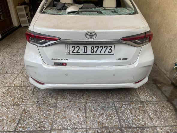 السلام عليكم، تويوتا كورولا GLI موديل 2023 خليجي، محرك 1800، عدد 26 ألف كم، رقم أربيل. السيارة تحتوي على مواصفات مثل: بصمة، فتحة، داخل لونين، نظام تبريد مزدوج، حساسات أمامية وخلفية، كاميرا خلفية أصلية، شاشة ديجيتال، تحكم ستيرن، أشاير بل مري، مري كهربائية قابل للطي، شاحن واير ليس. السيارة في حالة جيدة، مع بعض العيوب مثل: صندوق بارد، جام امامي وخلفي مفلش، والتكمه على كد اصبع. للتواصل: ***********. بغداد
