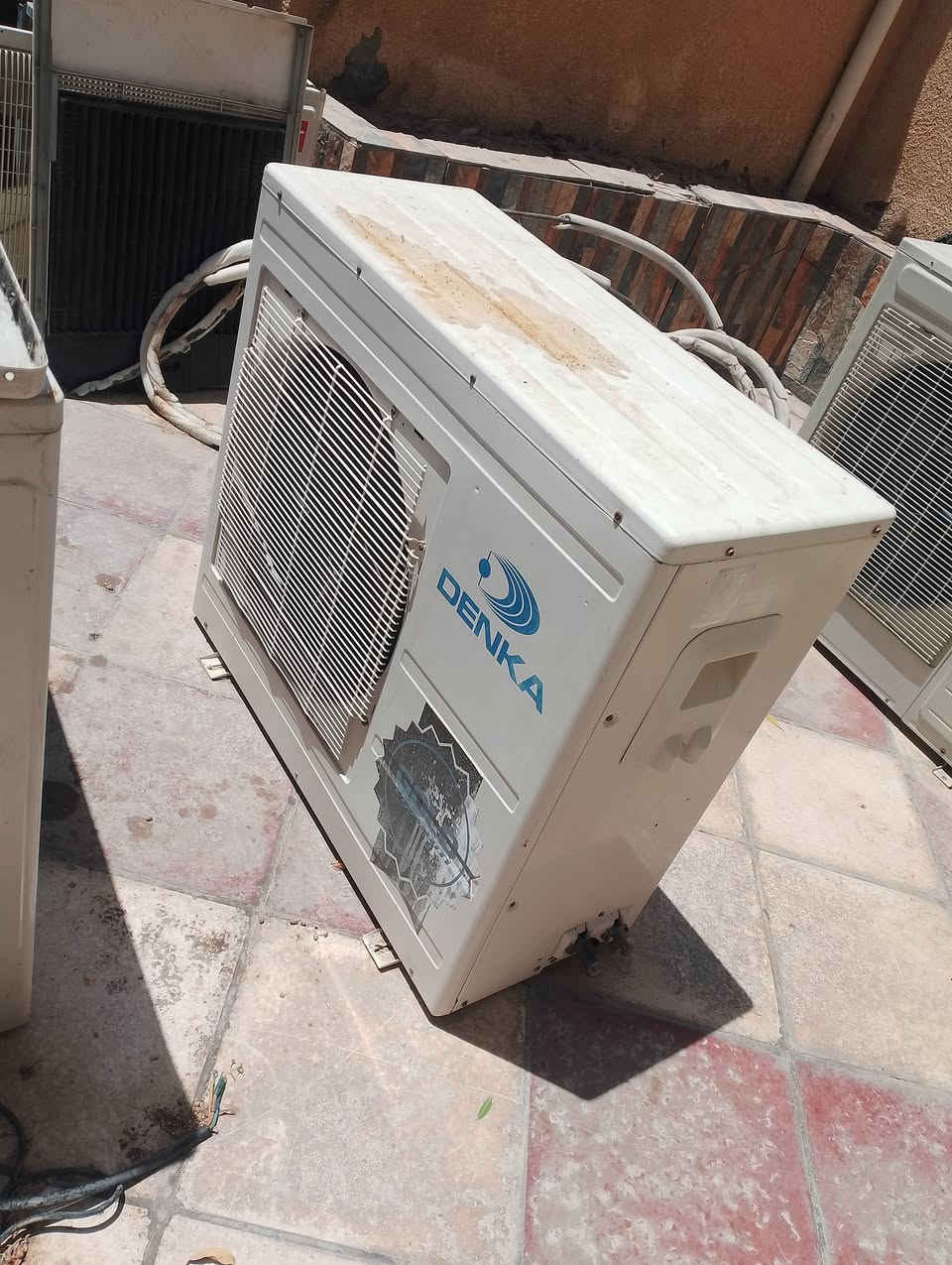 غراض للبيع مكاني بابل حي البكرلي قريب على اسواق دانه ***********

