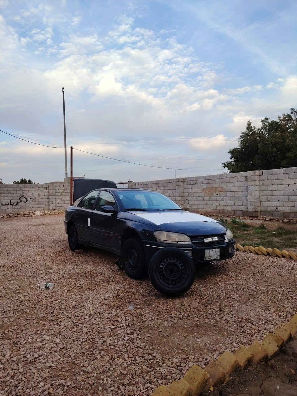 السلام عليكم
اوبل بزون موديل 95 مكينه وكير ديلكو مكينه وكير تشك الكاع شك كهربيات حداديه وسط برده كهرباء سلايت رقم مثنى بسمي تحويل ثاني يوم شرط 
للبيع أو مرواس حسب القناعه
السعر 26وبيها مجال للطيبين 
مكان السياره سماوه وركاء 
رقم الهاتف ***********
