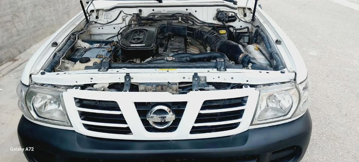 120$$نيسان باترول
موديل٢٠٠١
رقم سليماني به شرت تحويل و وكاله
به شرت حاسيبه ي به خداد 
گير محرك به شرت
ناو داخلي جديد بيلادد
سياره تايه جديد
مآبي سبخ كلين 
***********
***********
