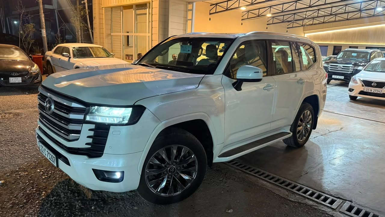 بسعرر مناااسب 🔥

السلام عليكم 
لاندكروز 2022 
ساز اصلية 
جديدة كلش السيارة 
شاشات
 انضمة قيادة 
ماوس 
سايد بريد دكمة 
فتحة سقف 
كراسي كهرباء 
صندوك خلفي كهرباء 
ماشية 70 الف 

السعر 59 الف دولار وبيها مجال بسيط 

*********** 
معارض النهضة/ الفرع الثاني/ معرض زيد لتجارة السيارات
