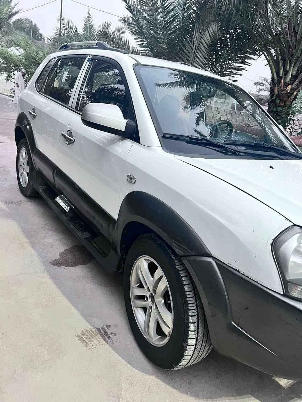 للبيع توسان ٢٠٠٩ خليجي #سعر_118_بيها_مجال  بدون ضرر فتحه محرك ٢٠٠٠ ٤ سلندر تحويل مباشر بسمي عنوان بعقوبه *********** 
*********** ابو حيدر الملا
