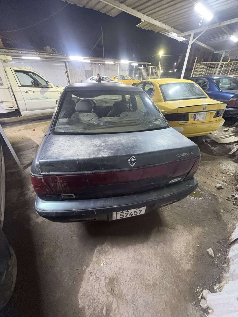 السلام عليكم سياره اسبرو موديل 1993 رقم مميز  ابيعها على هل وضع. ويه رقمها. المميز السعر 26$  لتواصل ***********.  عنوان بغداد الجديده
