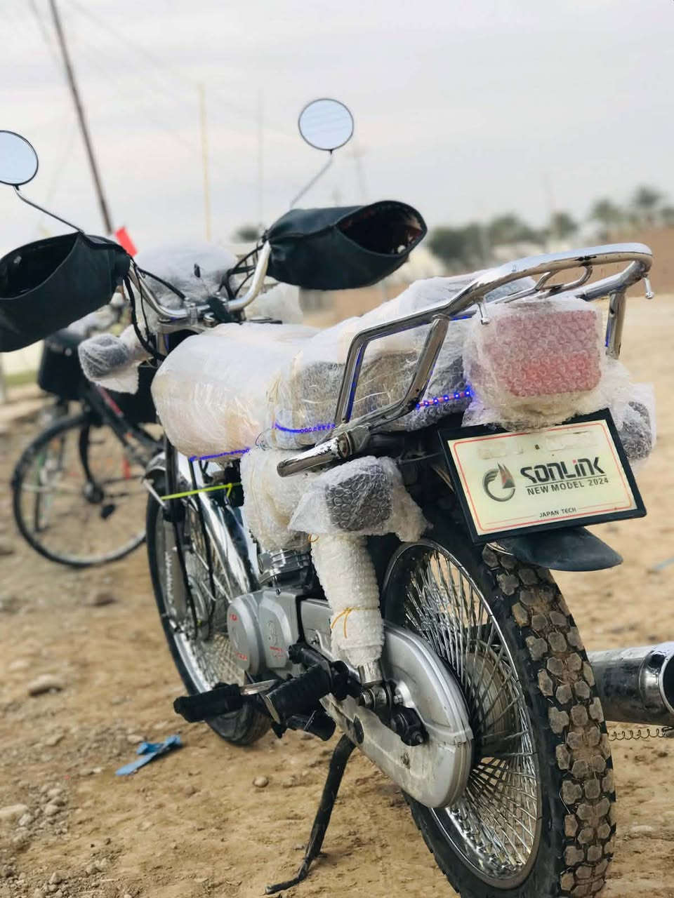 دراجه تايكر 4 كير للبيع موديل 2021 نضيفه ماناقصها اي شي كله شغال لايت اشاير بك لايت شغال نضيفه بيها شلعه ومكينه ناعمه السعر 380 مكاني الديوم رقم بي واتساب ***********
