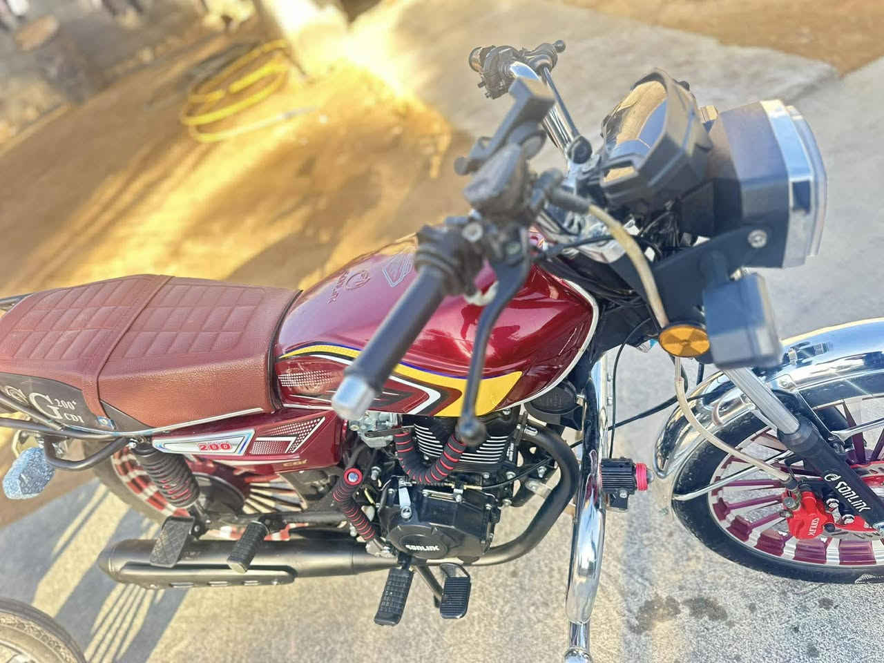 سولنك للبيع
2025 محرك200 جواكيج 
السعر 900وبي مجال 
بصمات سويجات اوراق 
المكان القائم حصيبه
***********
ادمن 🌹
