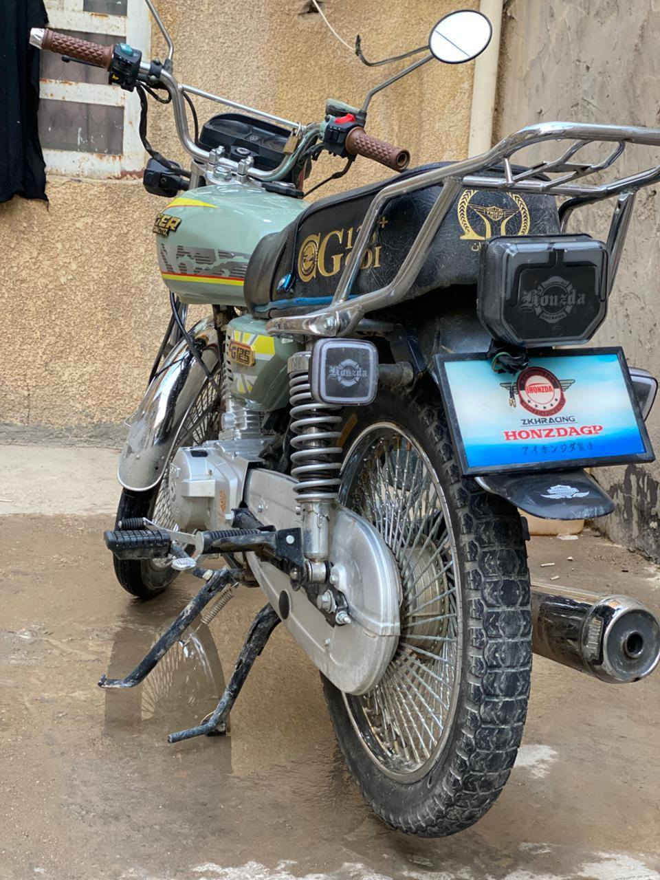 سلام عليكم تايكر للبيع موديل 2025
جديده مال وكيل استعمال شهرين بريطاني مو سونك
سعر مناسب تفاصيل خاص فقط الشراي يتواصل
*********** واتساب متواجد فقط واتساب
