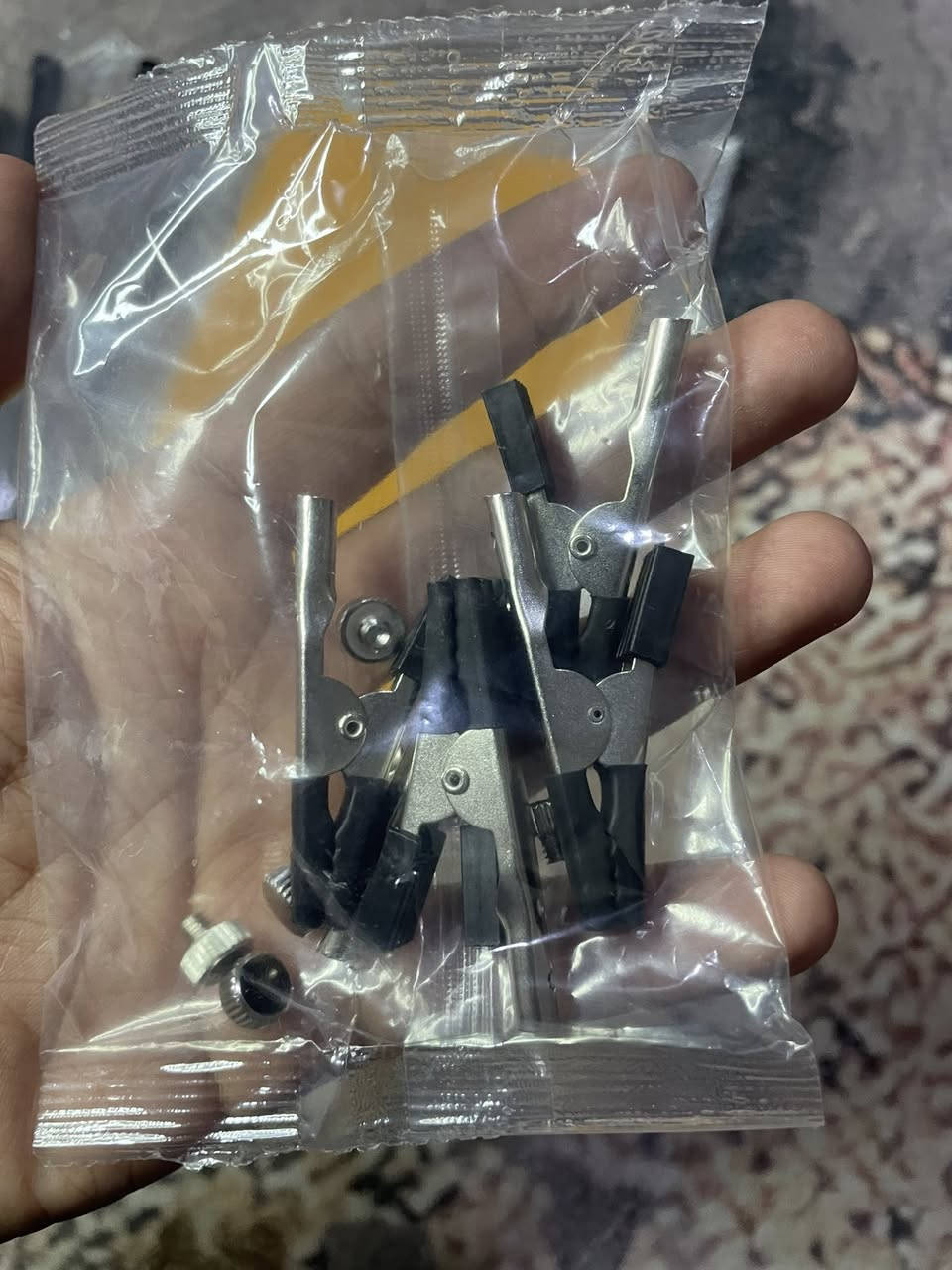 قاعدة مال صيانة جديد لوك كبس شركة تفاصيل موضحة بل صور على اول تم ٢٠ الف شامل التوصيل


**إذا كنت صاحب هذا الإعلان وتريد حذفه لأي سبب، رجاءا أرسل رسالة إلى الدعم الفني**