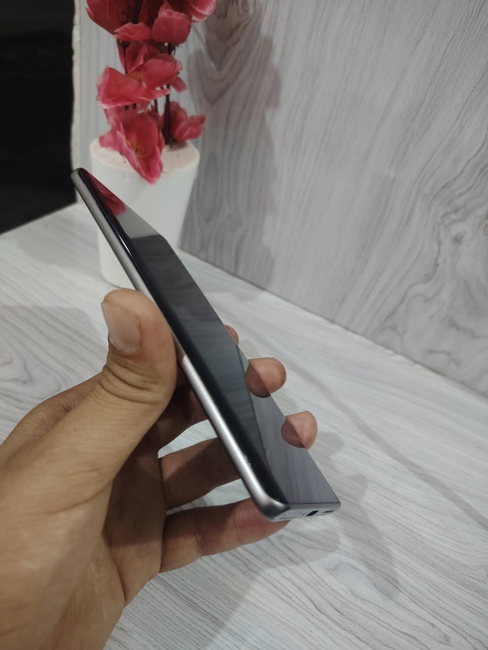 انفنكس نوت 50s5g
جهاز اخو الجديد شرط مكفول من كل عيب أو خلل
ذاكره 256
رام 8+8
جهاز كله بلاد
تصوير فول
صوت استريو
بطاريه ٥٥٠٠
سعر 330
تواصل خاص او واتساب ***********
