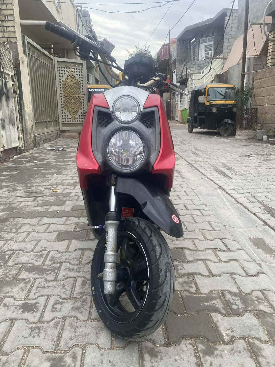 السلام عليكم للبيع جبلي مختلفة💯  ملغومة تزويد 💪خارجي مكينة بلاد دراجة نكرة سلف خير من الله شلعة ومعدل شك الكاع مكينة خرسة مينسمع آلهة صوت بلادية
دراجة بيهة تزويد 
١ـ ستيرت NSYذهبي.  ٢ـ دشبول الكتروني ٧ الوان 
٣ـ كلجات امامي خلفي رياضي. ٤ـ دبلات خلفي أبو البطل 
٥ـ صالنصة فكتوريا      ٦ـ قاعدة رقم WF
٧ـ يدات بريك BOSH   ٨ ـ يدات بانزين KOSO 
٩ ـ سبايدر رياضي قطعتين  ١٠ ـ قطرة وسلف 🍒 NSY٠ ١١ـدراجة بيهة كلوب زنون قوي  ١٢ـ فراك بريك WF
١٣ ـ قبغ عنبار NSY    ١٤ـ تعلاكة NSY ذهبية 
١٥ـ ملقط فضي  
الدراجة تزويدهة كلة (اصلي) 
المكان بغداد الشعب    السعر  ب٩٥٠ 
الشراي خاص او اتصل ***********
