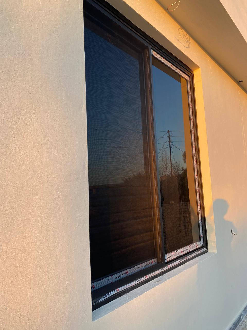 ✨ تنفيذ أعمال الألمنيوم الحديثة ✨
تم بحمد الله تنفيذ جميع أعمال الألمنيوم لهذا البيت،
نوافذ ألمنيوم – أبواب – والدرج
بجودة عالية، شغل متقن، وتصميم عصري
🔹 دقة في التنفيذ
🔹 التزام بالمواعيد
🔹 مواد ممتازة
للتواصل والاستفسار: 📞
(***********)
