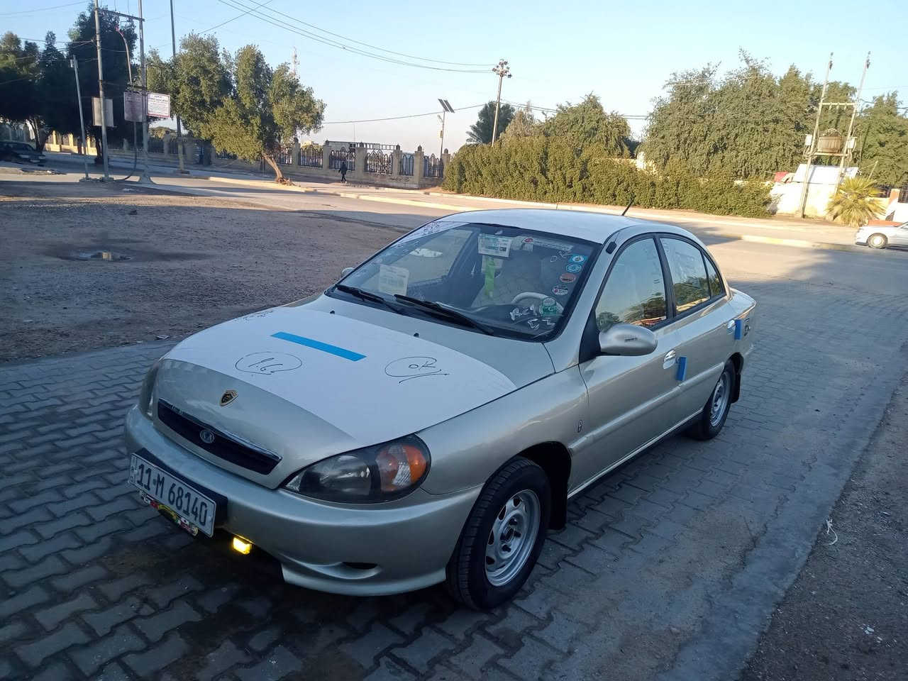 ***********سعره 47$وبيهه سياره كيا ريو موديل 2002رقم بغداد انكليزي دولي سنويه جديده مداور مباشر ماشيه 205الف سياره جاهزه مكينه1600 وكير اوتماتيك بلادي جدد تبريد تدفه 🥵 حداديه أمامي وخلفي وتخم تاير ويل جدد كهربايات فول شغاله مسجل دواخل جدد دوشمه كشنات جدد كاعيه جلد جديد سياره جاهزه من كلشي وناعم ونشطه وترايه وين ميعجبك سياره جديده بمعنى الكلام  كلش كلش حلوه بعد احلى من الصور مال جنيان على وضع الشركه مكاني نجف سعره 47$ وبيهه مجال الشراي يتصل ***********مكاني نجف
