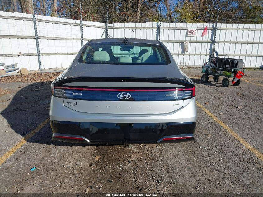 🇮🇶🇺🇸 فرصة مميزة لأصحاب كتب الشهداء 🇮🇶🇺🇸
اعلان مزاد
السعر حسب المزاد
تاريخ المزاد يوم : 1/5 2026
نوع السيارة:  HYUNDAISONATA SEL 2024
#يمكن_إدخالها_بكتاب_ذوي #الشهداء
#او_شحنها #إلى_الأمارات
#إقليم_كردستان 
#العقبة
#ام_قصر
الضرر كما موضح بالصور
📍 العنوان : الموصل حي الوحده الشارع العام قرب دائرة اللجان الطبية 
📞 : ***********
📞 : ***********
#مزاد_الامين_للسيارات_الامريكية_
