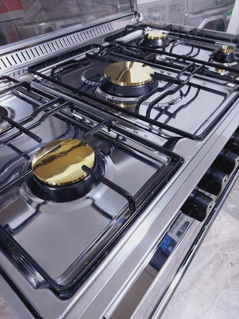 عرض خاص ومحدود 🔥 غازات يونفيرسال ايطالي 🇮🇹
مجدد كامل ستانلس ستيل كامل 
 7 مفاتيح احسن وافضل الانواع 
بيشتغل فرنو فوق وتحت مع بعض او كل شوايه لحال 🔥👌
كفاله خطيه سنه كامله 💯

متوفر قياس 80 سم بسعر 130
متوفر قياس 90 سم.بسعر 150
شامل التوصيل عمان والزرقاء فقط 🔥🔥طلب على واتساب 0780732803


**إذا كنت صاحب هذا الإعلان وتريد حذفه لأي سبب، رجاءا أرسل رسالة إلى الدعم الفني**