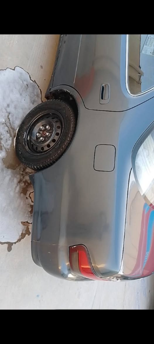 (اللهم صل على محمد وال محمد )كرسته للبيع كفاله من النقل والكص بدون ضربه قويه صبغ جماليه مكينه نضيفه كير جديد باتري جديد تخم تاير نضيف كلش العنوان البصره الزبير السعر 58$  مكلف بالنشر بأسم صاحبه ***********
