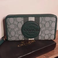 محفظة نسائي • Coach • جديد