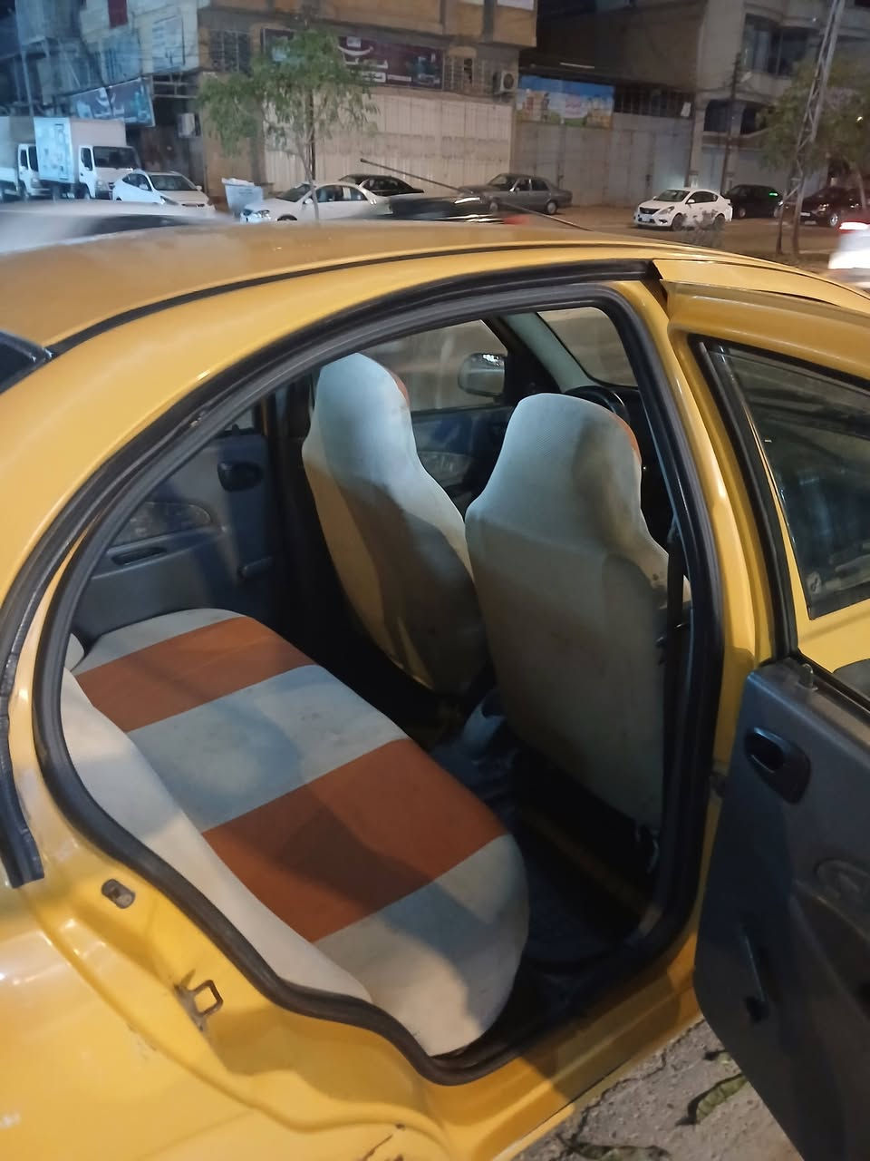 طيبه موديل 15 رقم بغداد مشروع وطني راعيها موجود ويريد مداور
لسياره كير ومكينه وشواصي خير من لله كهربائياتها جاهزه ومابيهن نقص لسياره نقصها راديتر تبريد عليها 130 هيئه وغرامه سعرها 31 وبيها مجال بسيط
***********
