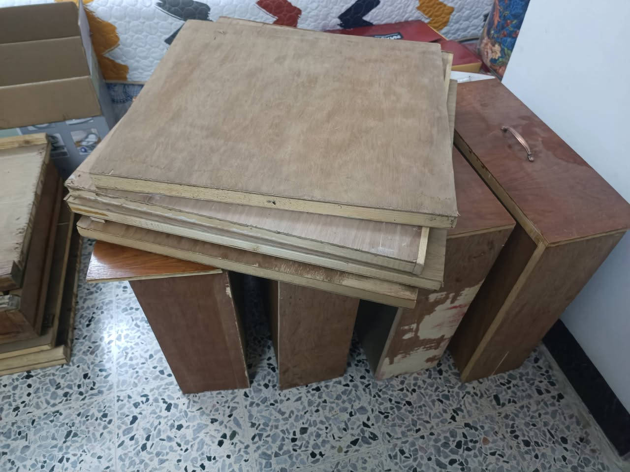 قنصور بابين و4 جكامج للبيع السعر 120 وبي مجال


**إذا كنت صاحب هذا الإعلان وتريد حذفه لأي سبب، رجاءا أرسل رسالة إلى الدعم الفني**