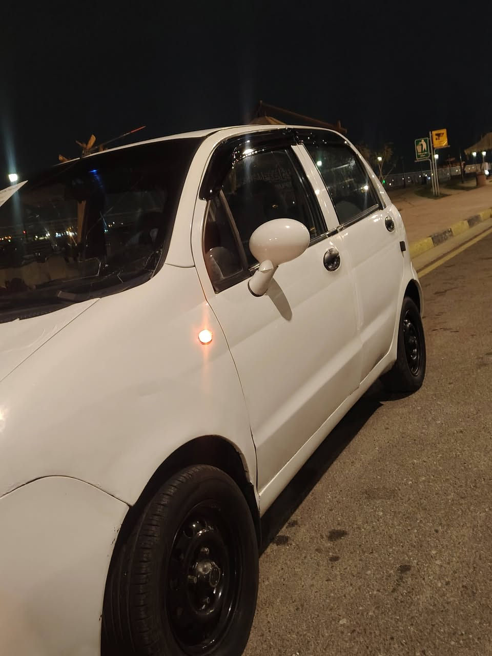 كير محرك شرط شرط انطيك
نضيفه كلش مال بيت وعلى ايدي
35 ورقة سنوية صاقطة مامسويها 
رقم نينوى حتى قفل مركزي مسويلها السيارة فوول نضافة السيارة داخلها كلو جديد شديتو على ايدي


**إذا كنت صاحب هذا الإعلان وتريد حذفه لأي سبب، رجاءا أرسل رسالة إلى الدعم الفني**