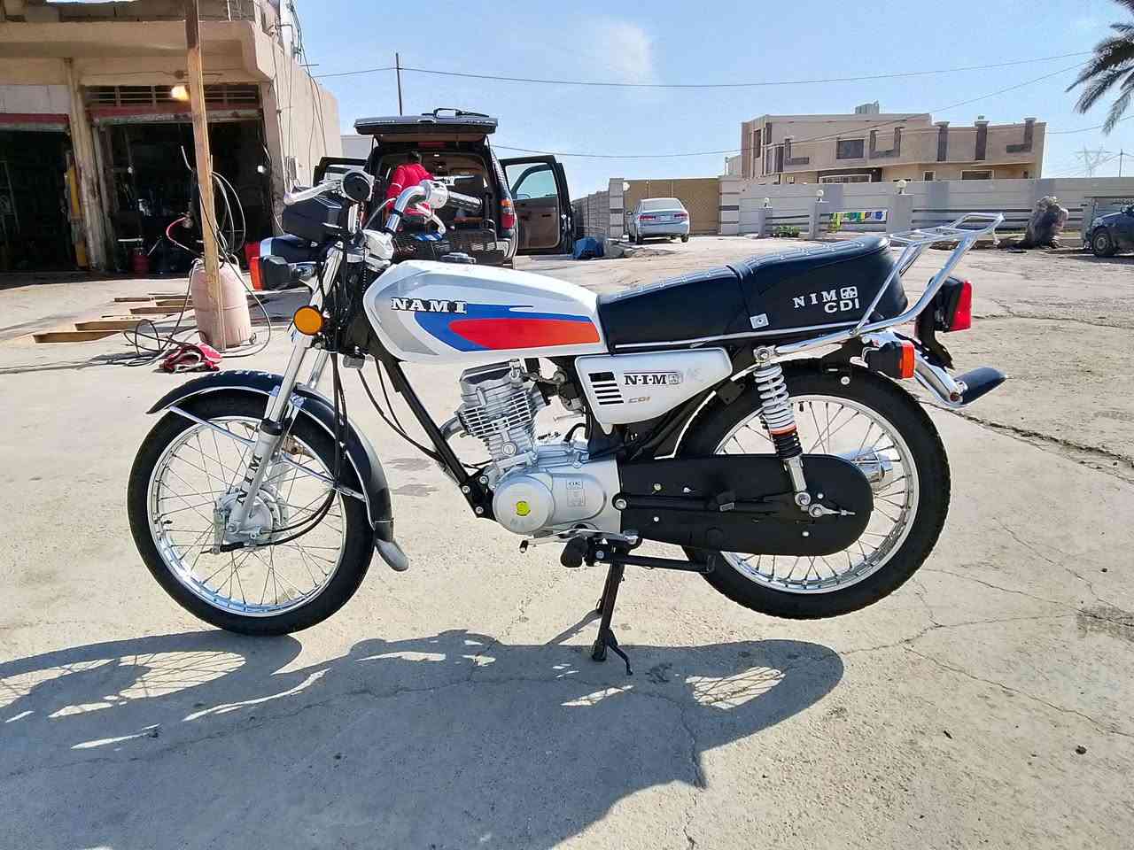 السلام عليكم دراجه ناعمه موديل 26 اوراق كامله مكان ديالى الخالص دراجه خير من الله كفاله عامه الشراي خليه يتصل على هذا الرقم السعر 700 وبيها مجال حق الجيه شيء بسيط ***********
