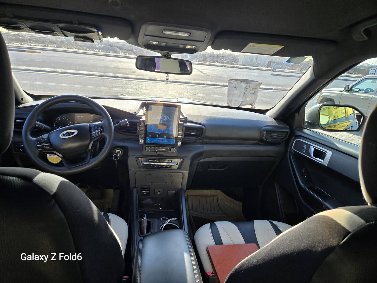 سلام عليكم
رمضان كريم
فورد اكسبلورر بوليسي ٢٠٢٠ هايبرد
للبيع فقط السعر ١٦٠
ماشية ٥٦ الف كيلو حقيقي
امحدثه شباك وويل وشاشة دايموند
*********** بيه واتس
الحادث بجم بدون شاصي اربع قطع صبغ
