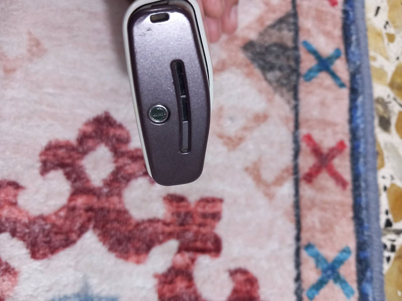 السلام عليكم شباب جهاز N70 الجهاز اشكد متتوقع جديد حته الكفر اصلي ممفتوح ولاملعوب بي شوفت عينكم الجهاز نكليزي ويا شاحنه  السعر 35 الف رقمي ***********
