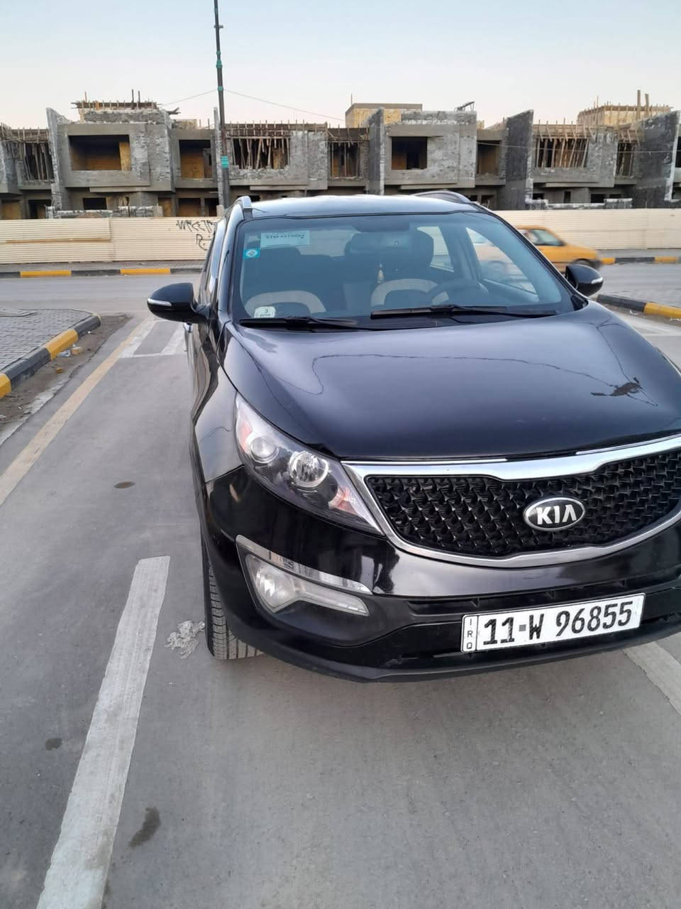 سبورتج موديل 2012 رقم دولي بغداد سيارة جاملغ الأيمن مبدل فقط حادثها بدون دواخل جاهزة وحلوة ونظيفة محرك 2400 دوش جاهزة من تبريد وتدفئة وتحويل ثاني يوم 
السعر 138 وبيها مجال للشراي
***********
