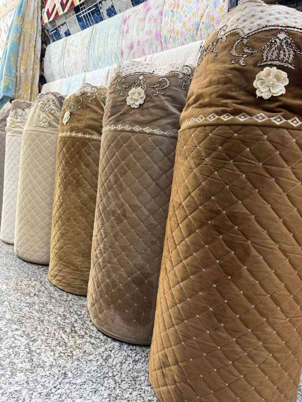 عرض العيد ابو 8 صار ب 3500  فقط 😍🔥
مفرش تخم امتار درجه اولى شرط الاصلي 
توصيل بغداد محافظات 5


**إذا كنت صاحب هذا الإعلان وتريد حذفه لأي سبب، رجاءا أرسل رسالة إلى الدعم الفني**