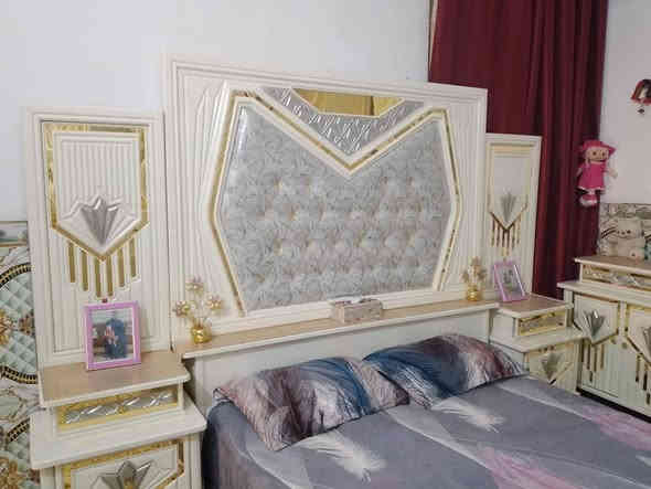 سلام عليكم غرفة النوم البيع المكان بغداد
الرقم ***********
