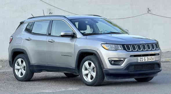 السلام عليكم
جيب كومباس 2020 رقم سليمانية  تحويل مضمون حادثهه مرفق مع الصور قبق صندوك 

المواصفات : فور ويل / بصمة / شاشة كبيرة / قطعتين تبريد / كامرة دوارة / هندبريك دكمة / مانع انزلاق / تحكم ستيرن / كروس سرعة / محرك 2400 / اطفاء ذاتي 

مكاني الكاظمية 

للتواصل والاستفسار : ***********
