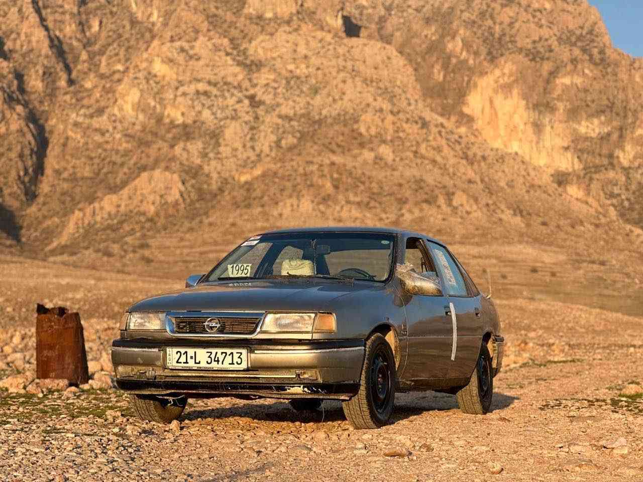 ***********
*********** Singapore
