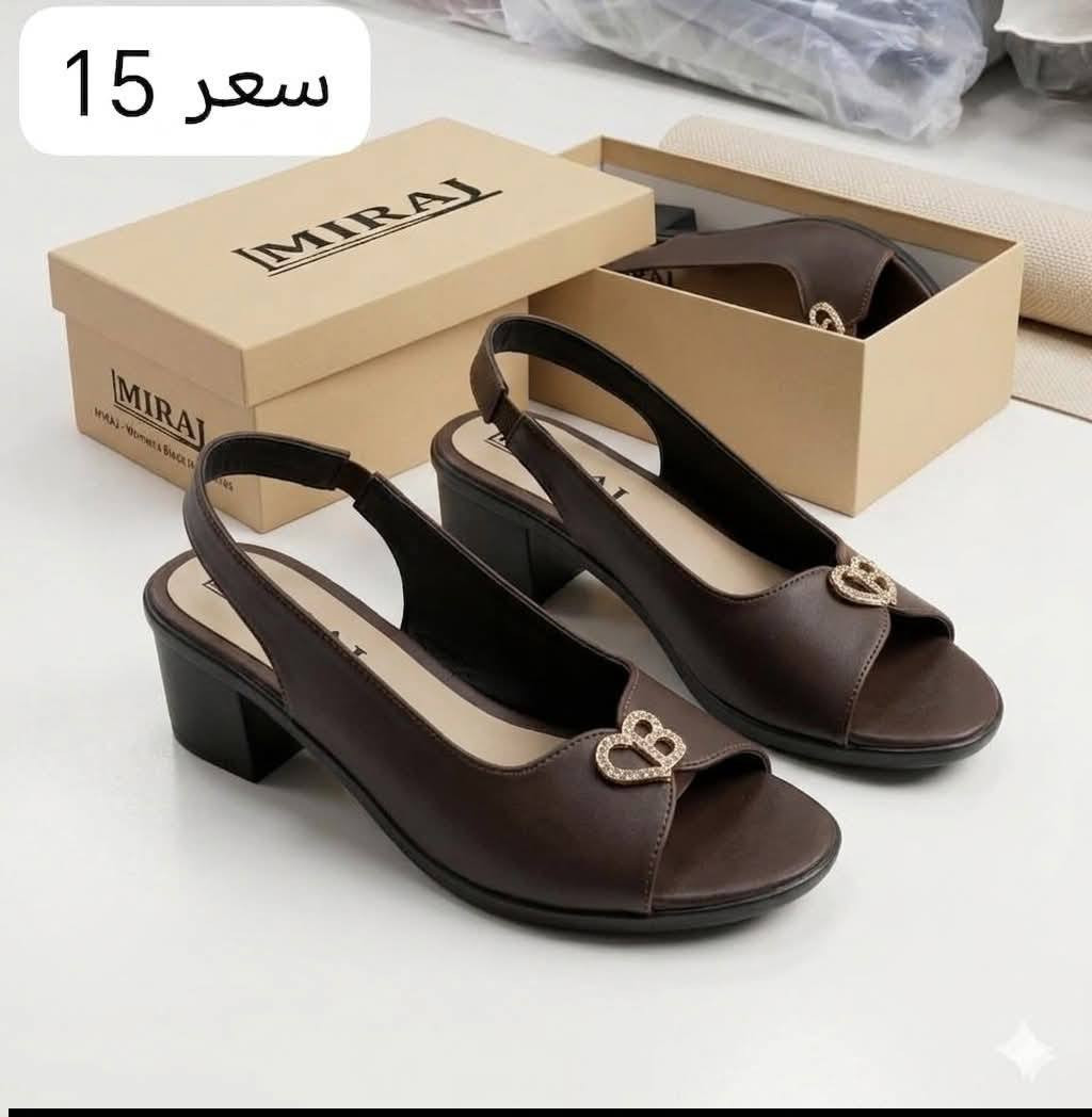 ✨ صيفك يبدأ من خطواتك ✨
تألقي بأجمل الأحذية الصيفية النسائية 👡
 احذيه طبيه راحة + أناقة = إطلالة تخطف الأنظار 😍
✔️ تصميم  يناسب كل الأذواق
✔️ خفيفة ومريحة للمشي طول اليوم
✔️ القياسات تبدأ من (37_38_39_40_41)

اختاري اللوك اللي يعجبج وخلي خطواتج تحچي عنج 💖
خدمة توصيل لكل محافظات 
للحجز مراسلة الصفحة او الواتساب  ***********

#Metus
