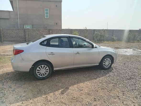 للبيع انترا موديل 2011رقم جديد شرط تحويل محرك كير صدر تايرات كله تبريد تدفئه جديد ضرر موضح في الصور البي صبغ ازرق وحمر معجون وصبغ بس احمر رش بدون معجون توحيد لون سياره جاهزه شرط انضافه مروس اب احدث ونطي فرق يرهم سعر 112نقدي وذا مقدمه وباقي قصط يرهم معا ضمان مكان الشرقاط عويجيله 
***********
