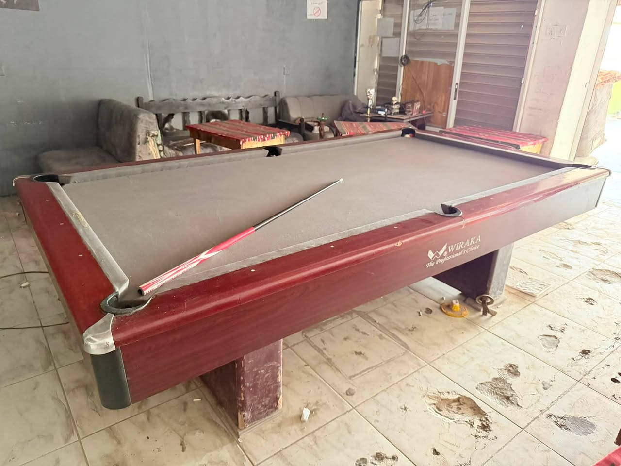 ويركه امريكي سعره 500 الف يرهم بمزرعه او كوفي او بيت لن رخيص
العنوان ديالى بعقوبه  ***********
