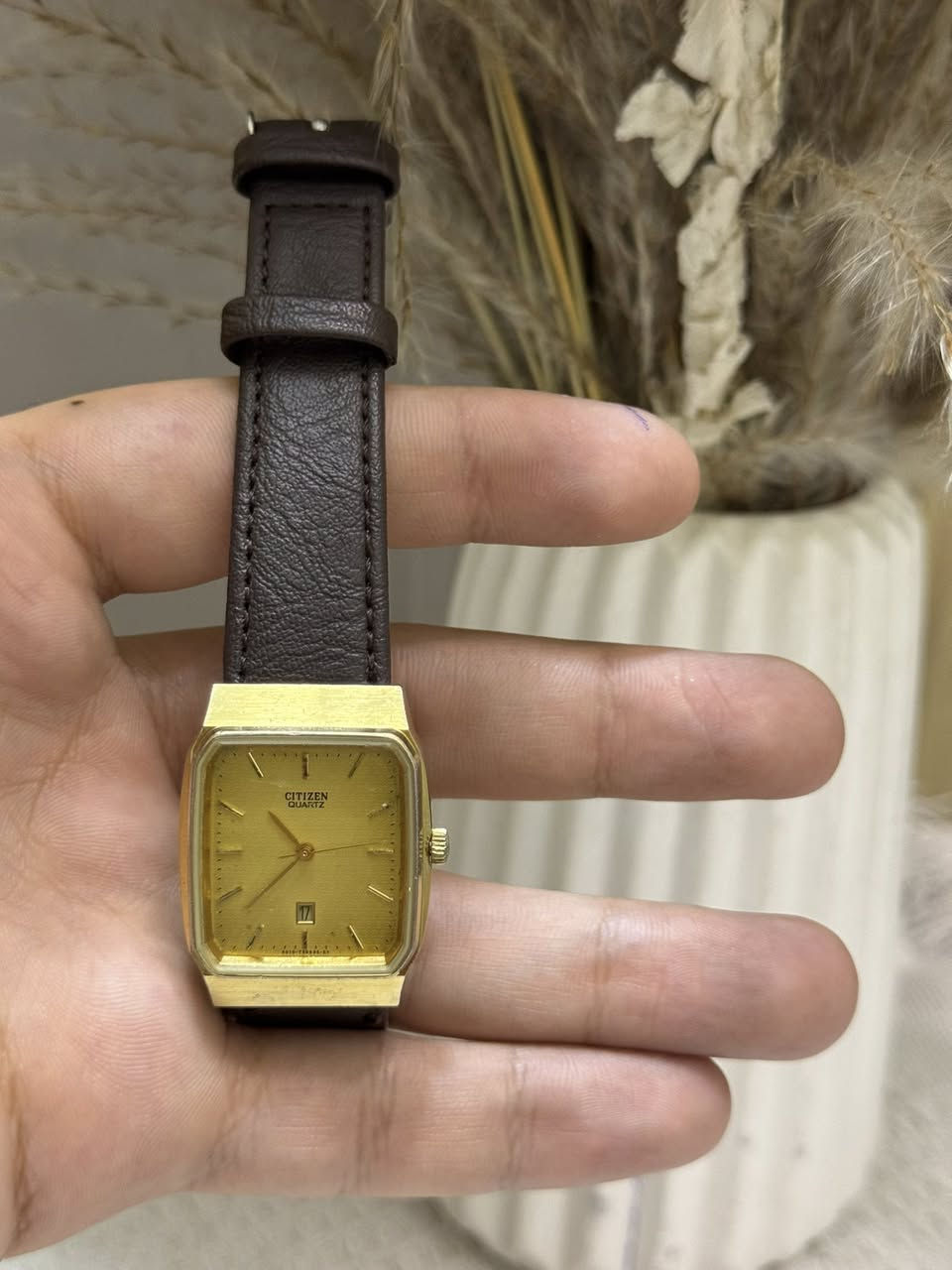 ساعة ستيزن المميزة
Citizen
تعمل بنظام الكوارتز ( البطارية)
تحتوي على منفذ شهري 
ماكنة ياباني 
سير مستبدل 

مزاد ينتهي باجر بليل

توصيل لكل المحافظات


**إذا كنت صاحب هذا الإعلان وتريد حذفه لأي سبب، رجاءا أرسل رسالة إلى الدعم الفني**