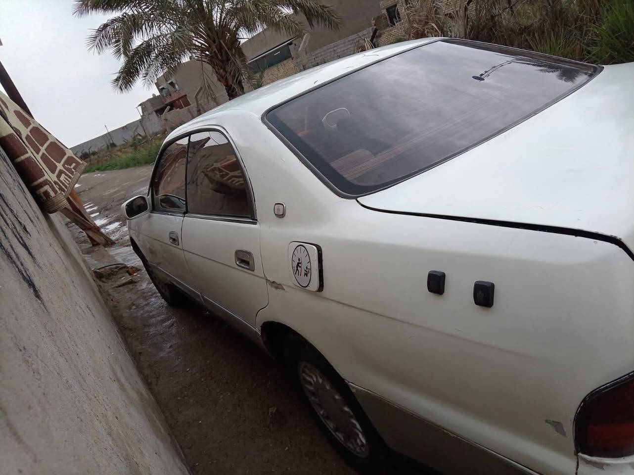 السلام عليكم بطة موديل ١٩٩١ مبدل سستم كامل مصبوغة عام كير محرك خير من الله حدادية جديدة السعر ٤٢ بصرة الساعي *********** بسمي مكفولة كص والنقل
