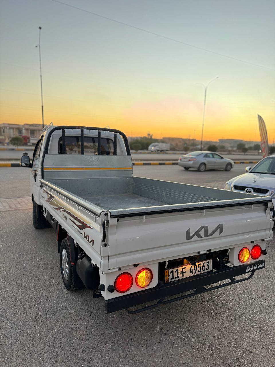 بسم الله ماشاء الله 
معرض الاصدقاء المركزي
لتجارة السيارات الحديثة 

كيا 
2024
رقم بغداد 
ماشيه39
مكفوله كفاله عامه
السعر 165وبيها مجال 

للاستفسار الاتصال على الأرقام التالية 
***********
***********
📍الصقلاوية مجاور محطة تعبئة وقود الصقلاوية الحكوميه
