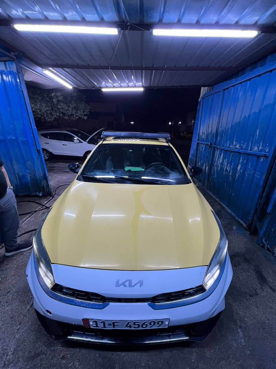 سلام عليكم فورتي موديل 2022 جي تي لاين فول فتحه سقف بيهه منضومه غاز حادث بجم وهاذه رقم الشاصي السعر 140 مكانهه بغداد للستفسار***********
