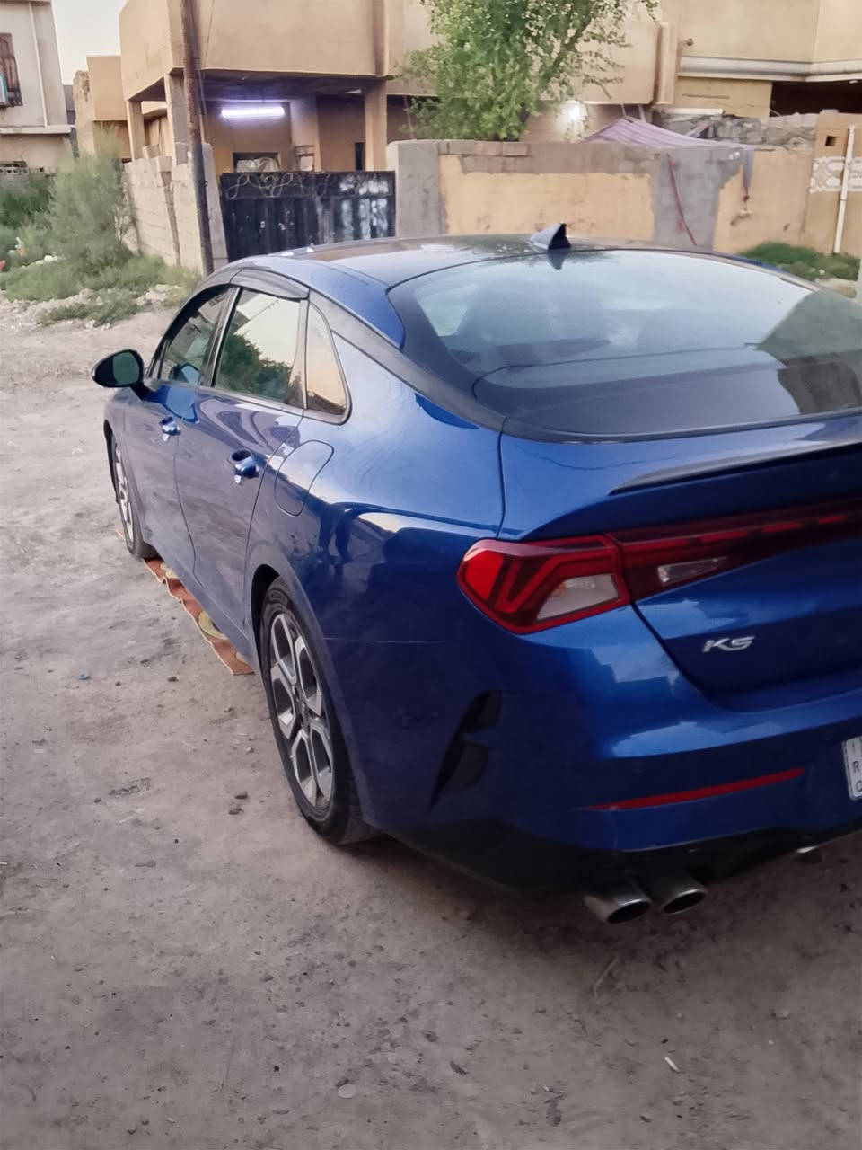 السلام عليكم  بيع فقط  بدون مراوس
كيا K5 2021 جي تي لاين  
السعر125وبيه مجال قليل 
وارد امريكي حادث مرفق بصور 
بيه 4 قطع ابيع عزام  
رقم بغداد بسمي شرط التحويل 
هزه وسنويه ورقام جدد
بصمه تشغيل 
4 انضمه قياده 
رادار امامي وجوانب 
سايد بريك بصمه 
شاشه كاربلي
لدات امامي 
لدات خلفي 
كشنات جلد وكهرباء 
مكينه 2500 ✈️✈️
ماشيه خير وبركة 
اوتو هواد 
قياده ذاتيه 
تنبه عند الخروج عن المسار 
السياره جاهزه بدون اي نقص مكينه وكير وصدر وتخم تاير كله جديد 
مكاني بغداد ابو غريب
للستفسار 

***********
مكاني بغداد ابو غريب
