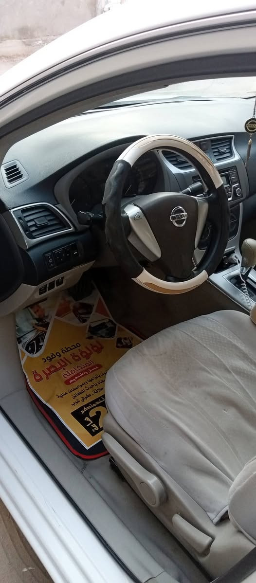 السلام عليكم نسيان سنترا مديل 2019 وارد خليجي ضربة بجم  تبديل بدنه صفحت اليمنى دواخل رصاصي تبريد عاطل  حداديه 90بلميه  باسمي تحويل ملكيه رقم دولي هزه جديده السعر95وبيها مجال البصره ابو الخصيب  العوجه ***********
