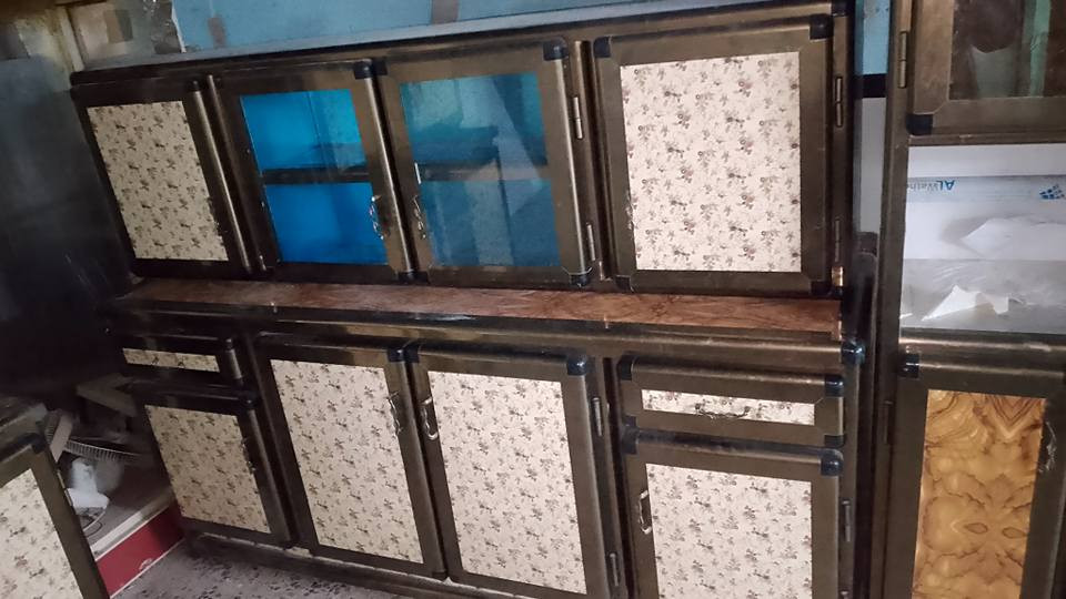 مستعمل البيع 5قطع تضيف مابي اي ضرر
كاونتر مترين وي المعلق سنكي وي المعلق 
زاوية عاموديه  السعر 350 اللف 
وساب *********** النجف, العراق
