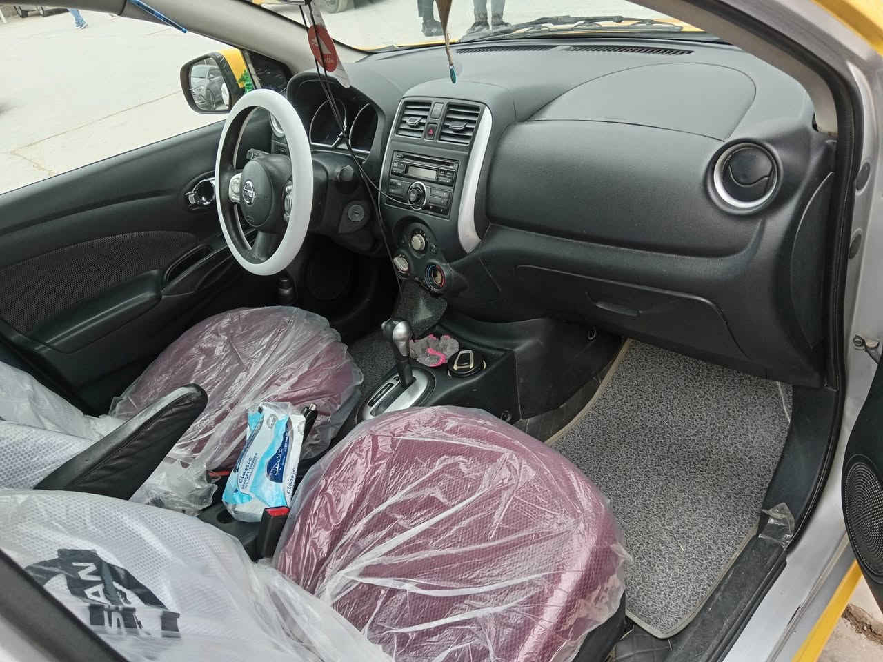 سلام عليكم البيع نيسان فيرسه مريكي موديل 2014  حادث باب  تبديل سياره جاهزه من كلشي راقم بغداد بسمي ميز تفاصيل اكثر اتصل على الرقم ‏‪***********‬‏ مكان واسط مركز مدينه
