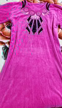 نجف • نسائي وبناتي • أكثر من ٢٠ قطعة