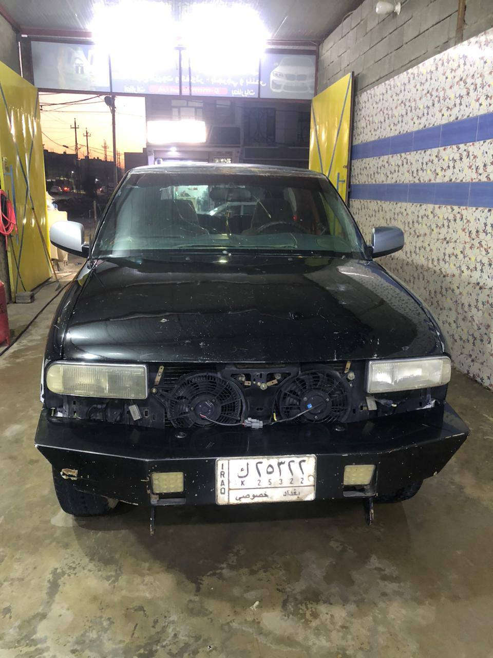 السلام عليكم
شوفر جيمي  بلايزر موديل 2000 رقم بغداد مشروع وطني بأسمي كير ومحرك شلعة سياره رياضيه تك باب الدشبول تعبان فقط للاستفسار الاتصال *********** العنوان بغداد
