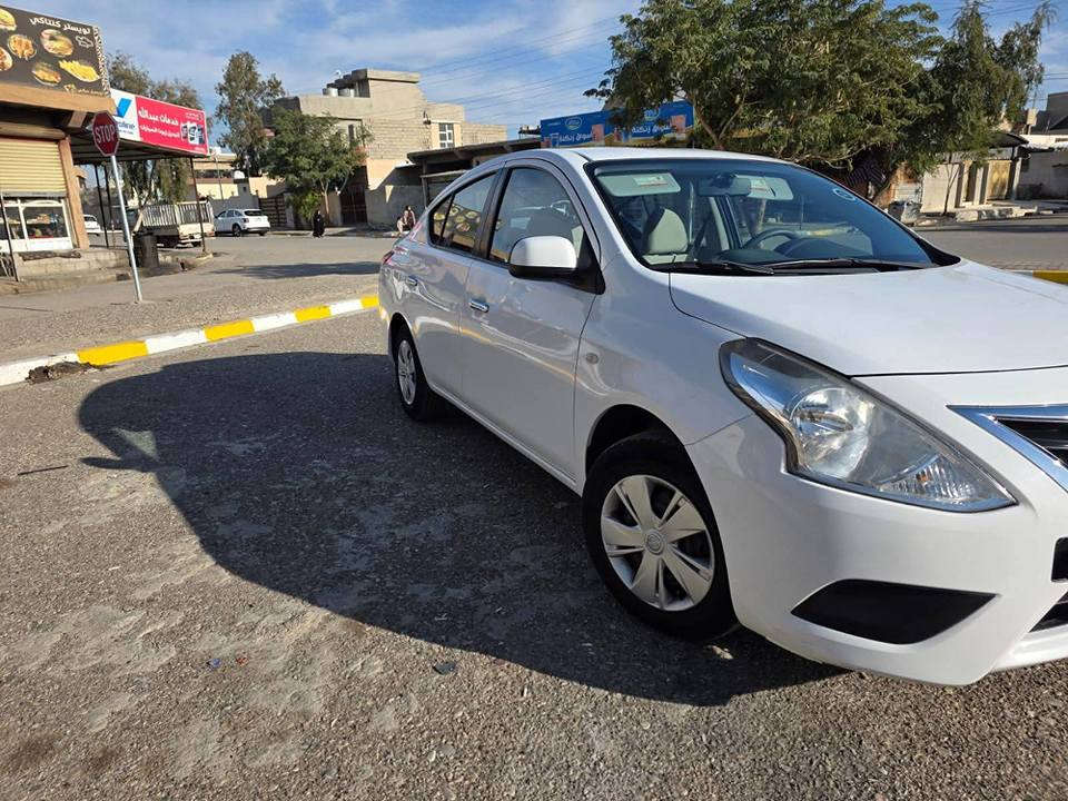 نیسان صنی لاكشمبای مودیل 2017
قطعتین صبغ سعر 75قفل‌یعنی 74میصیر
***********
*********** كركوك, العراق
