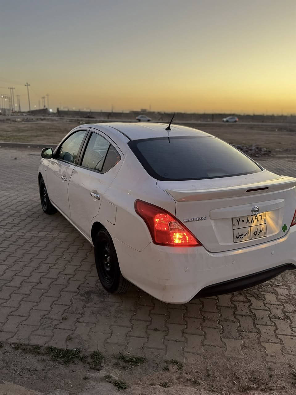 نيسان هنديه اصل موديل ٢٠٢٢

يدات نيكل -سبايدر-اي بي س جديده ماشيه 81فقط مكينه وكير وحداديه وتبريد جاهزه من كلشي السياره                                

السعر 98وبيها مجال 
____________
***********
