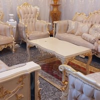 تخم زان تركي حديث عشر مقاعد مع طبله وسط نظيف جدا بغداد 07711867955