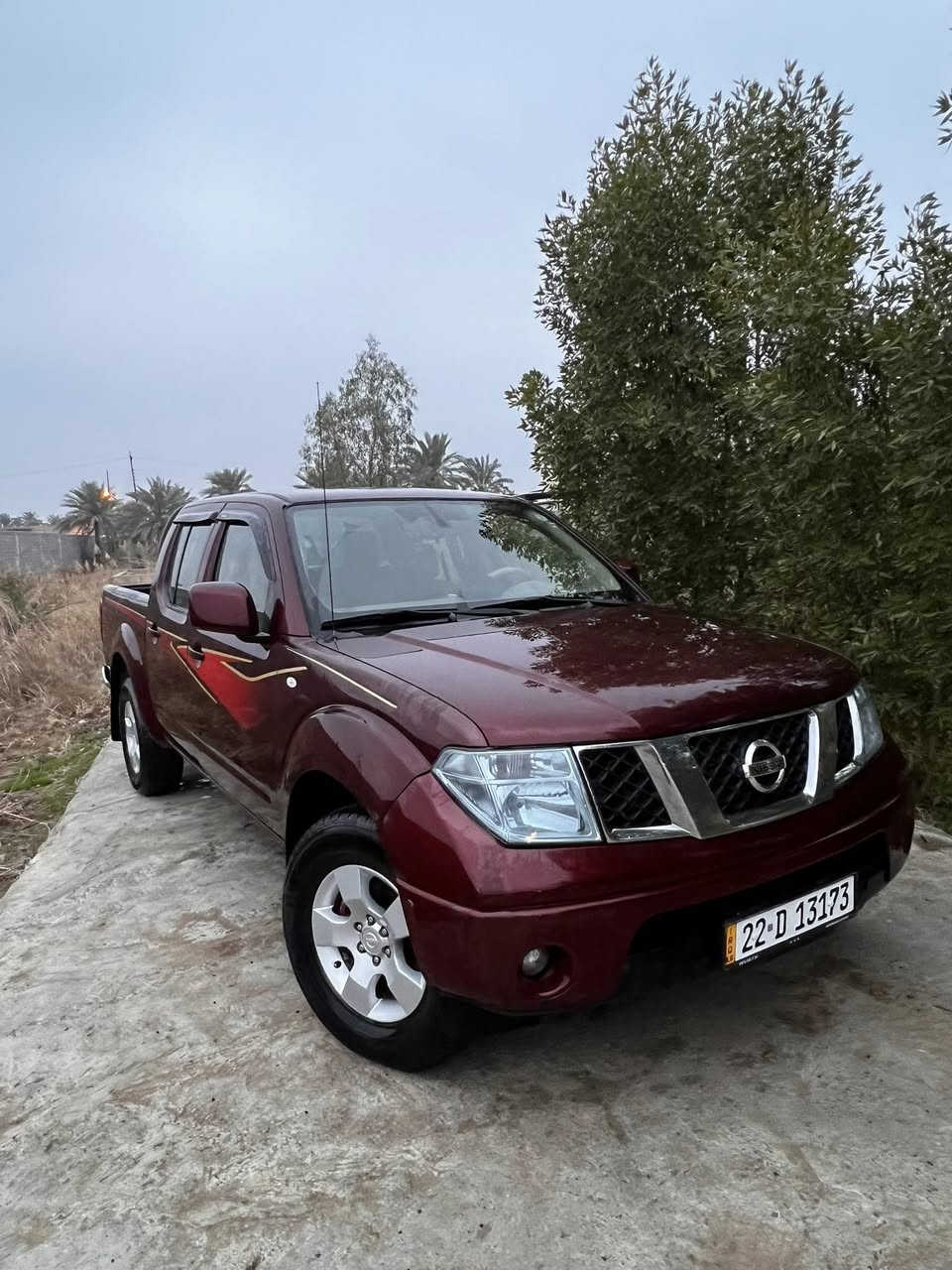 السلام عليكم نيسان نيڤارا2012
رقم أربيل الدولي محرك كاز اقتصادي كير عادي فور ويل 
سيارة جاهزة صدره جديد داخل بيجي السعر 120وبيه مجال بسيط العنوان بغداد الدوره ***********

