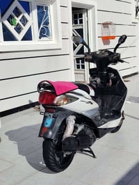 دراجه سكنس فحل للبيع موديل 2009 نوزل صارلي ٢٠ يوم من مطلعها من المعرض ...